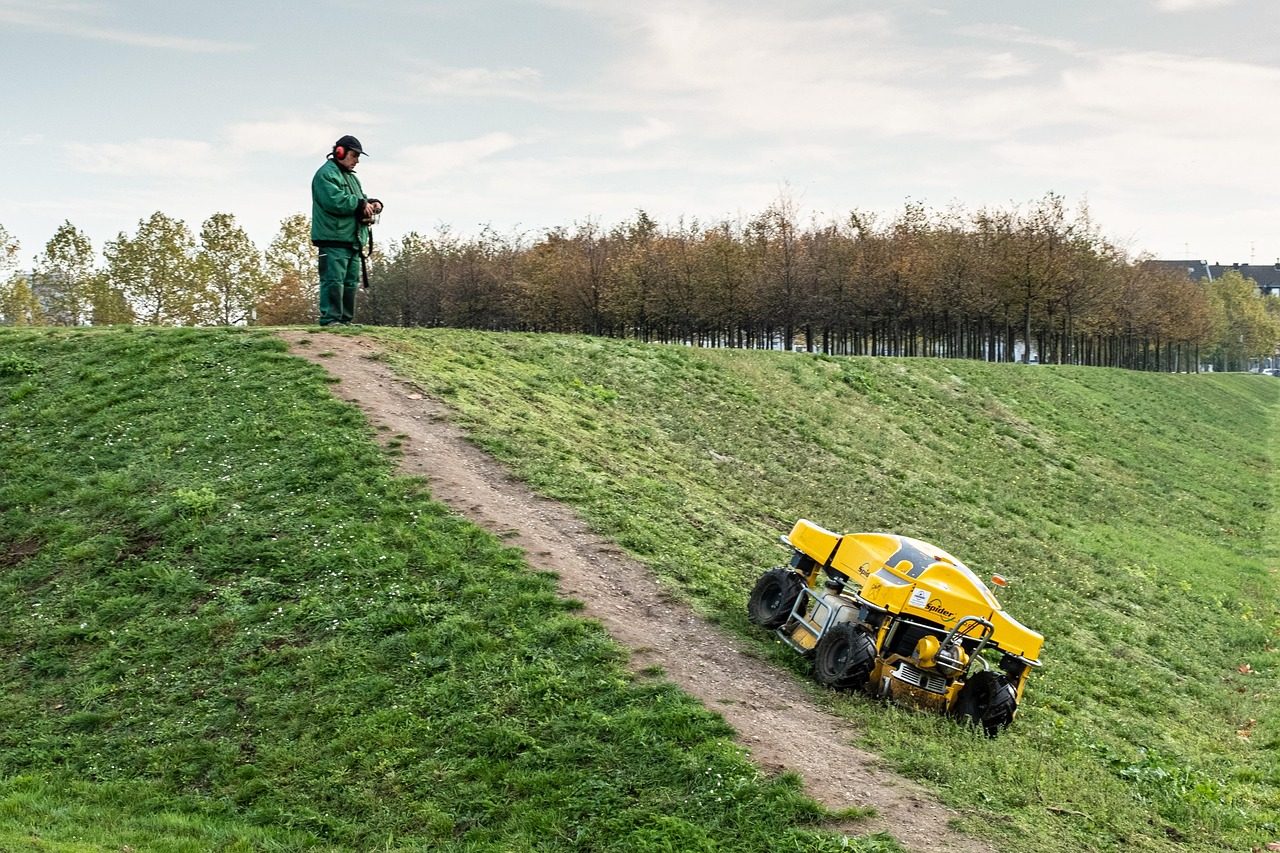 Cover image for Robot Lawn Mower Buying Guide: Everything to Know Before You Buy