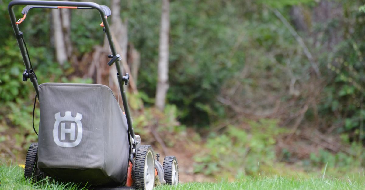 Bad Lawn Mower Habits